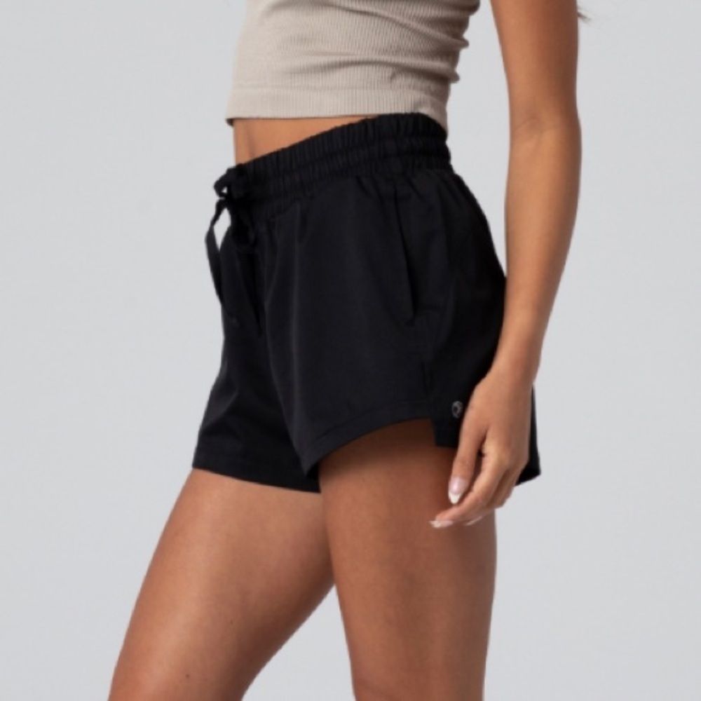 womens athletic shorts